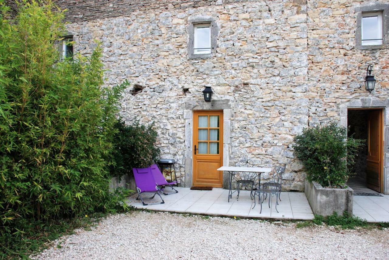 Bed and Breakfast Les Jardins Du Mas Evesque Rousson  Экстерьер фото